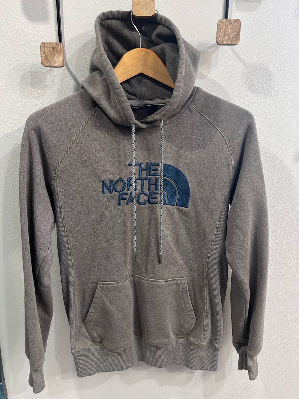 The North Face Women's Half Dome Fleece Pullover Hoodie